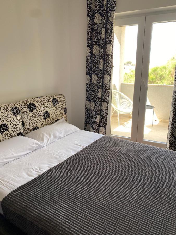 Apartment Bol A6 With Pool From 45 Eur Per Person Bagian luar foto